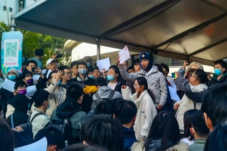 ENG_CHN_ProtesterInterviews_11282022.3.jpg ENG_CHN_ProtesterInterviews_11282022.3.jpg