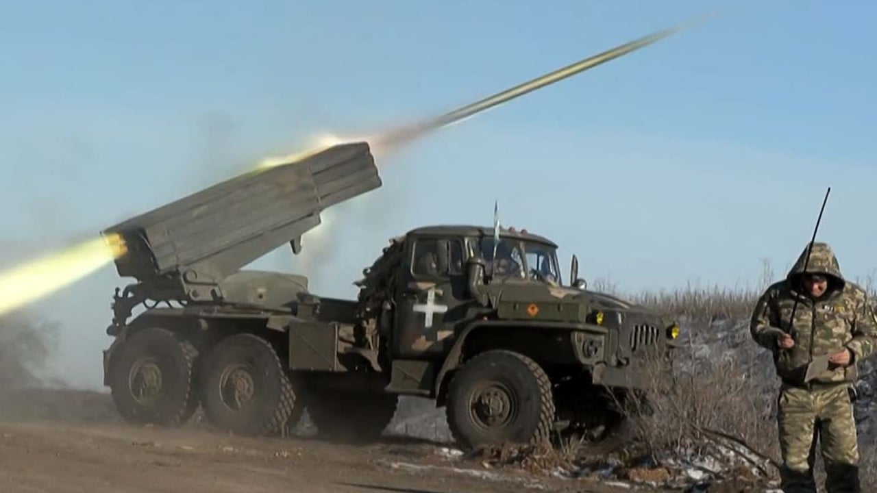Hundreds of Ukrainian civilians trapped in Soledar town by ‘heaviest’ fighting of the war 