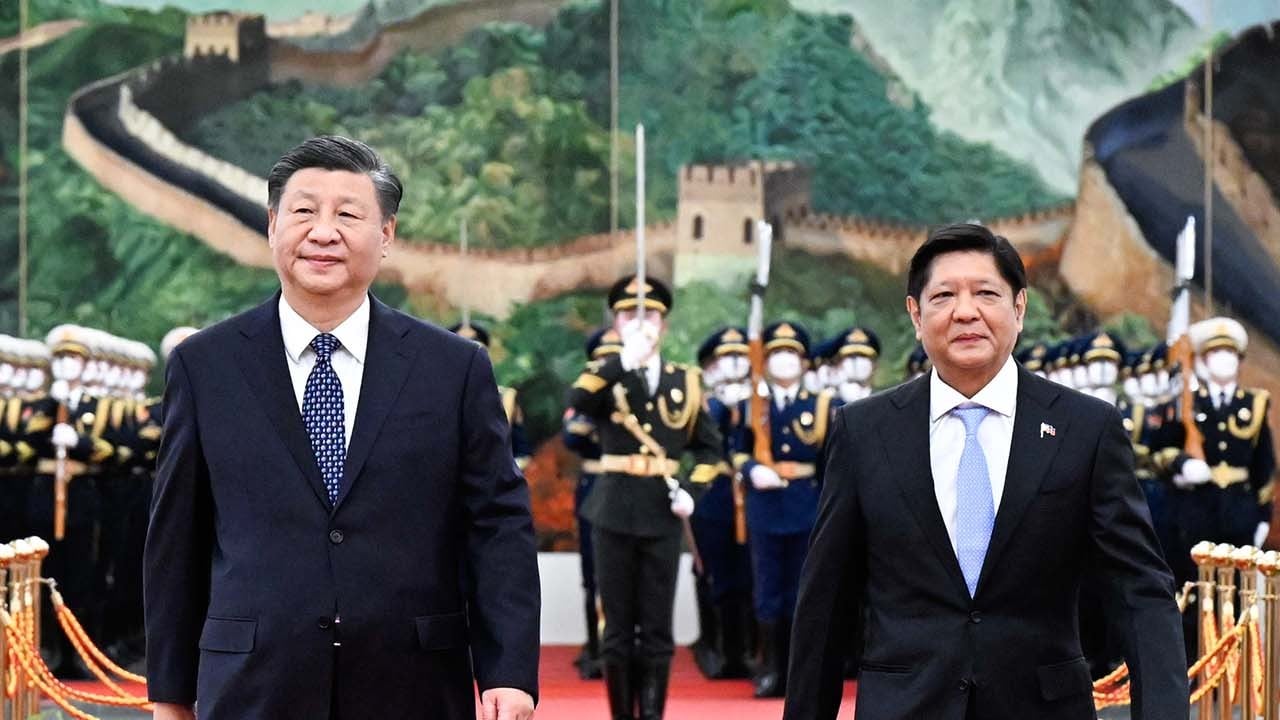 China, Philippines hope to peacefully resolve South China Sea territorial disputes