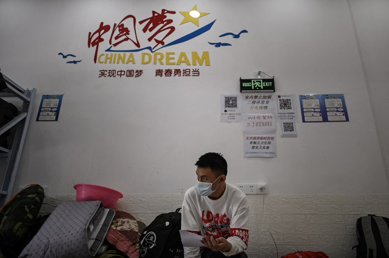 ENG_CHN_FEATURERefuseniks_04272023_03.JPG ENG_CHN_FEATURERefuseniks_04272023_03.JPG