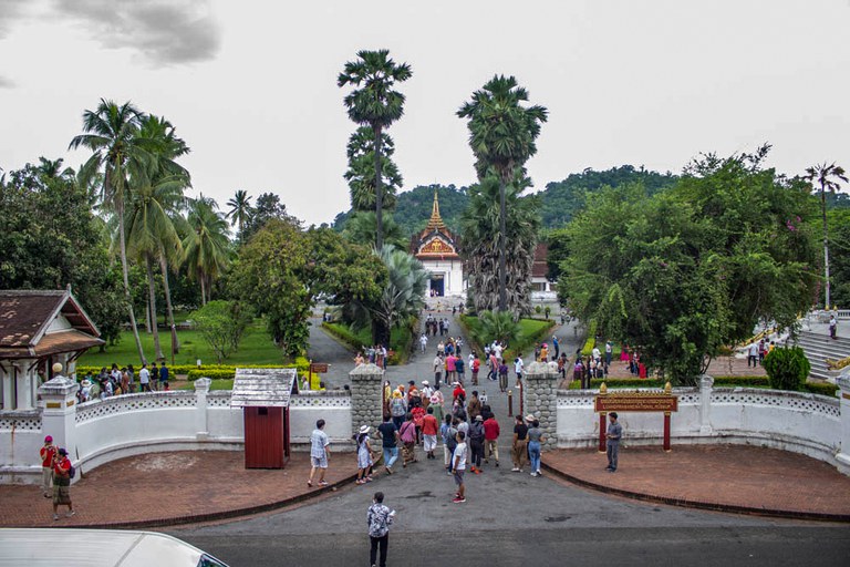 ENG_LAO_ChineseTourGuides_07172023.4.jpg ENG_LAO_ChineseTourGuides_07172023.4.jpg