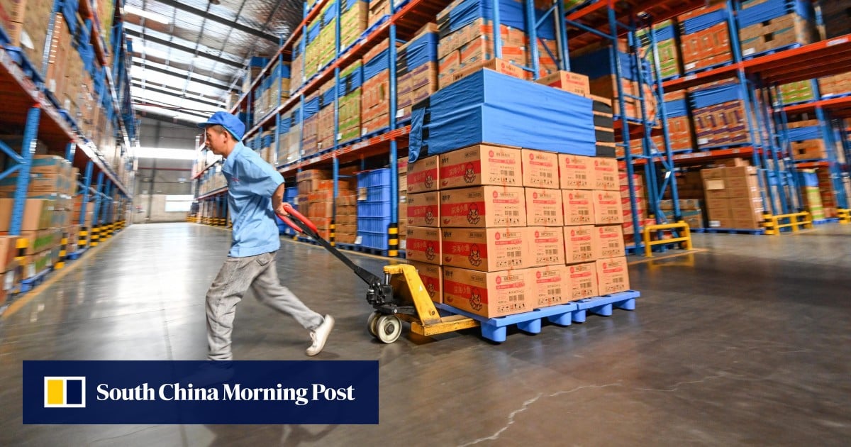 China yuan: weak currency hits traders, travellers as customers request discounts, firms could raise retail prices 1 china yuan weak currency hits traders travellers as customers request discounts firms could raise retail prices 1