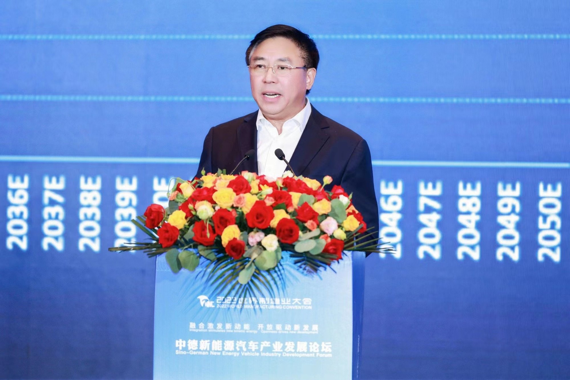 Gotion High-Tech Co chairman Li Zhen sees “enormous value” from the company’s manufacturing expansion in Illinois. Photo: Weibo chinese ev battery maker gotion high tech picks illinois for us2 billion factory starts production in 2024 1