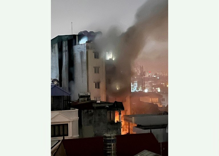 Hanoi Fire.jpg Hanoi Fire.jpg