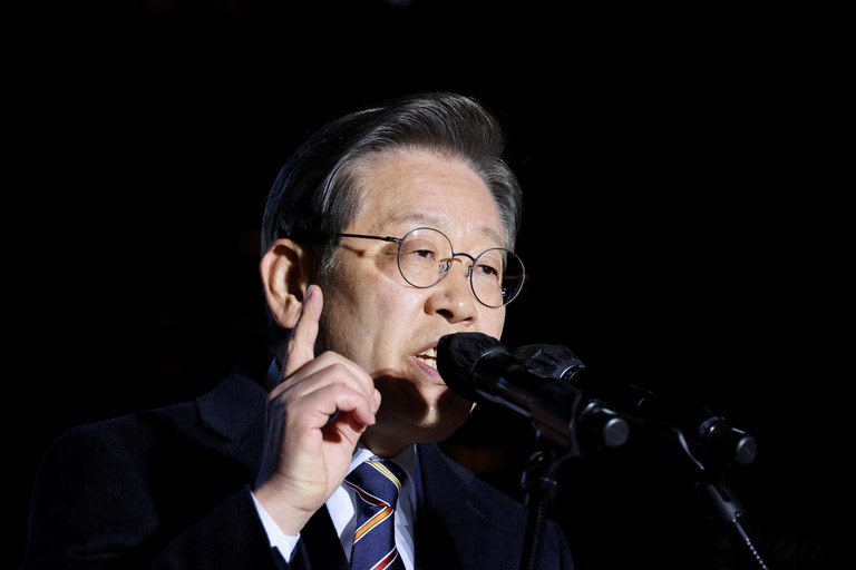 ENG_KOR_ArrestMotion_09212023_2.JPG ENG_KOR_ArrestMotion_09212023_2.JPG