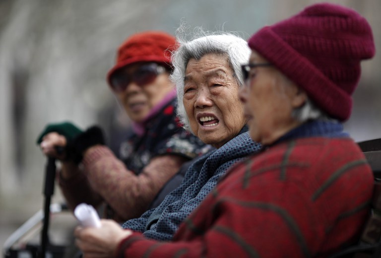 2012-03-16T120000Z_1751915973_GM1E83G12PX01_RTRMADP_3_CHINA-ECONOMY-PENSION.JPG 2012-03-16T120000Z_1751915973_GM1E83G12PX01_RTRMADP_3_CHINA-ECONOMY-PENSION.JPG