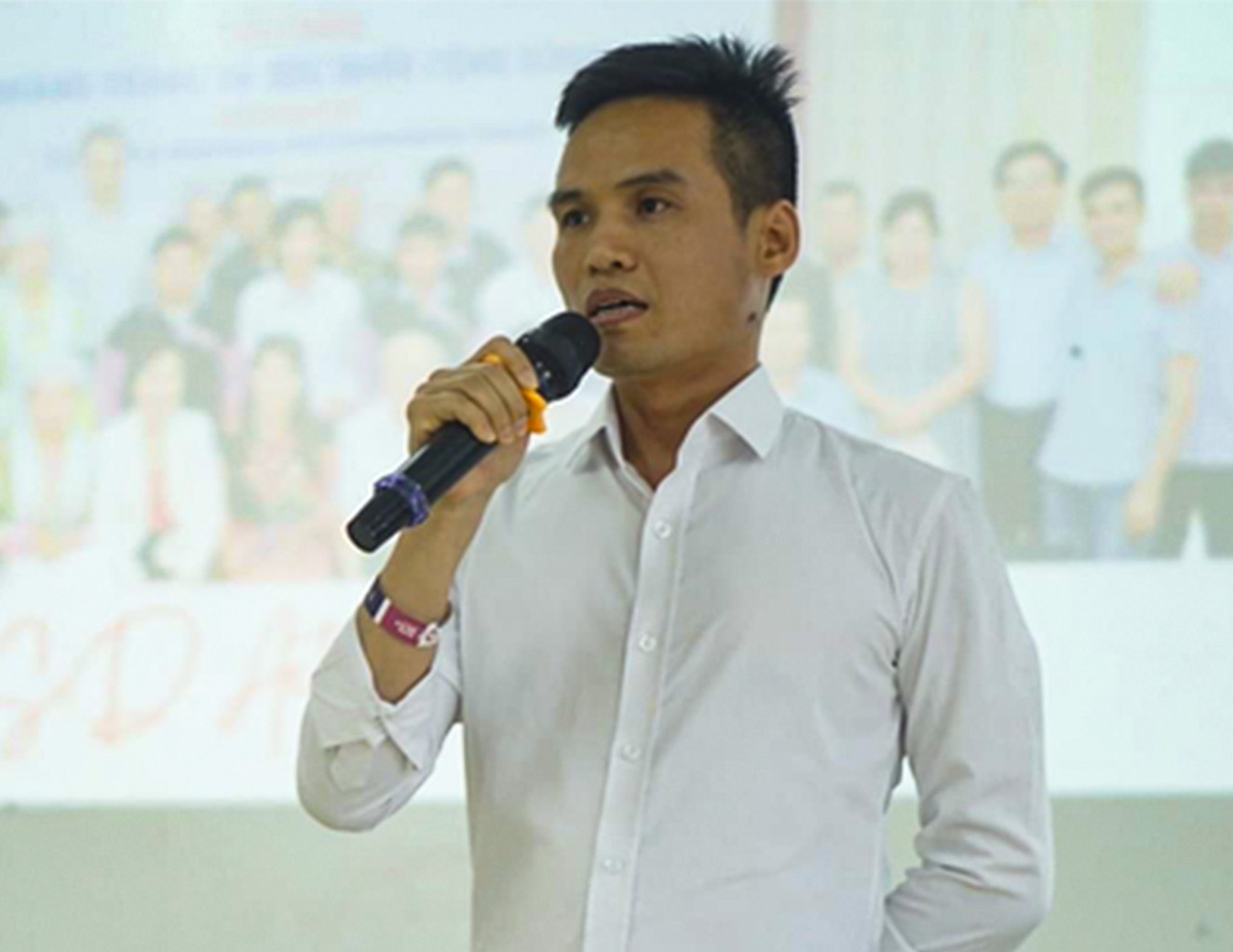 Vietnamese political prisoner Dang Dinh Bach ‘assaulted by jailers’ 1 vietnamese political prisoner dang dinh bach assaulted by jailers