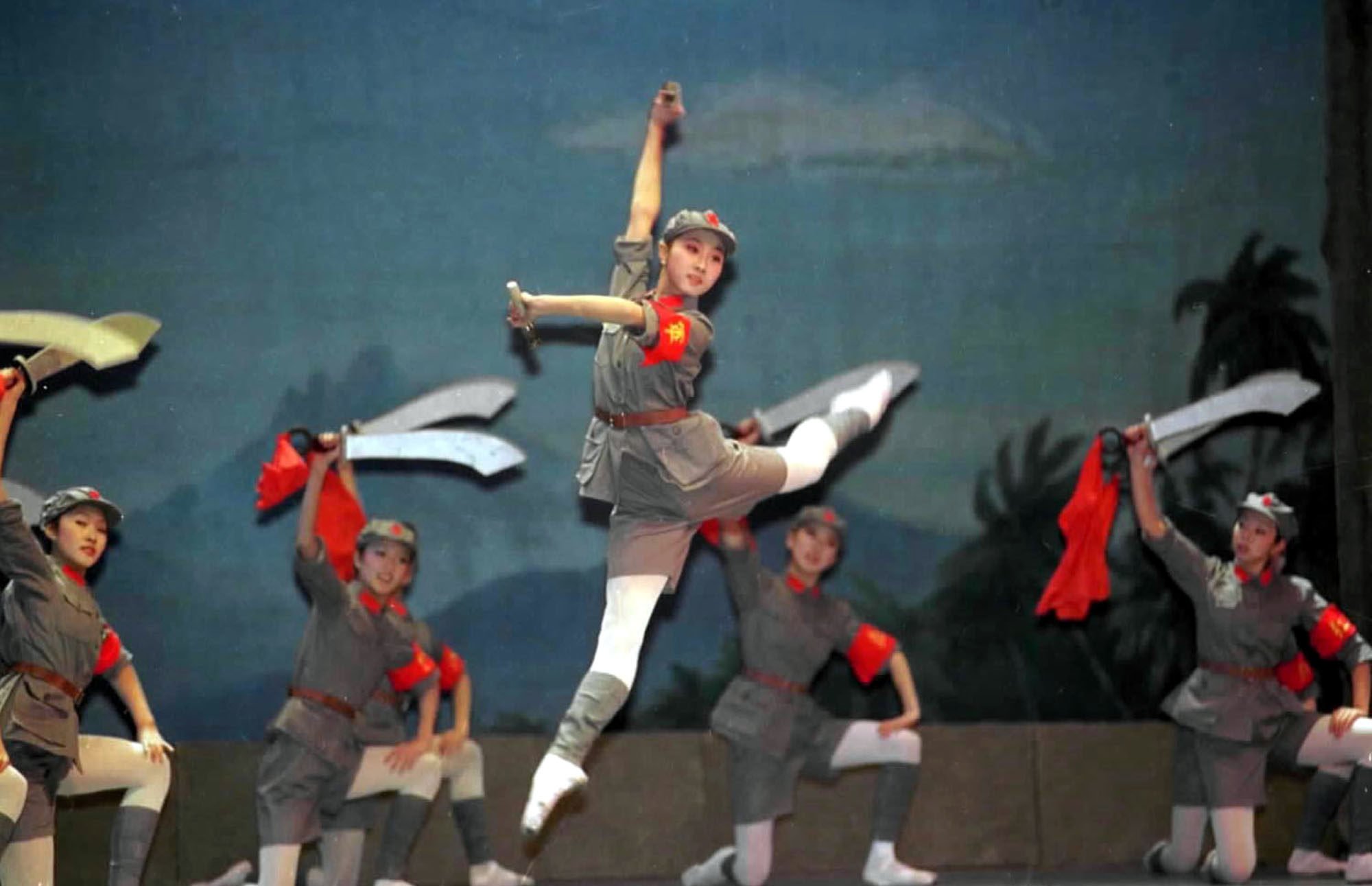 The Liaoning Ballet Troupe performs The Red Detachment of Women in Harbin, northeastern China, in 2001. Photo: AP