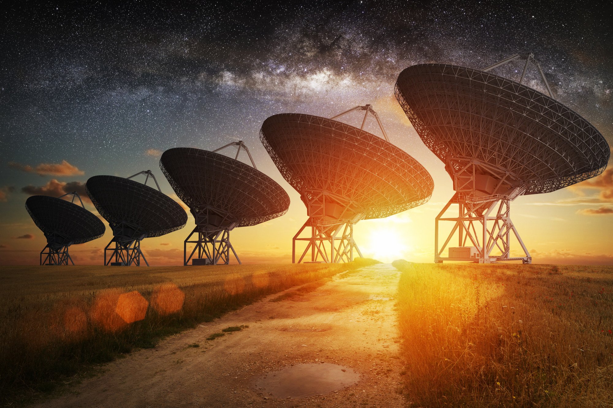 Experts believe future data networks will need to link ground communications with satellites. Photo: Shutterstock