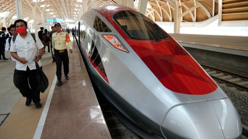 indonesia set to launch southeast asias first high speed railway largely funded by china