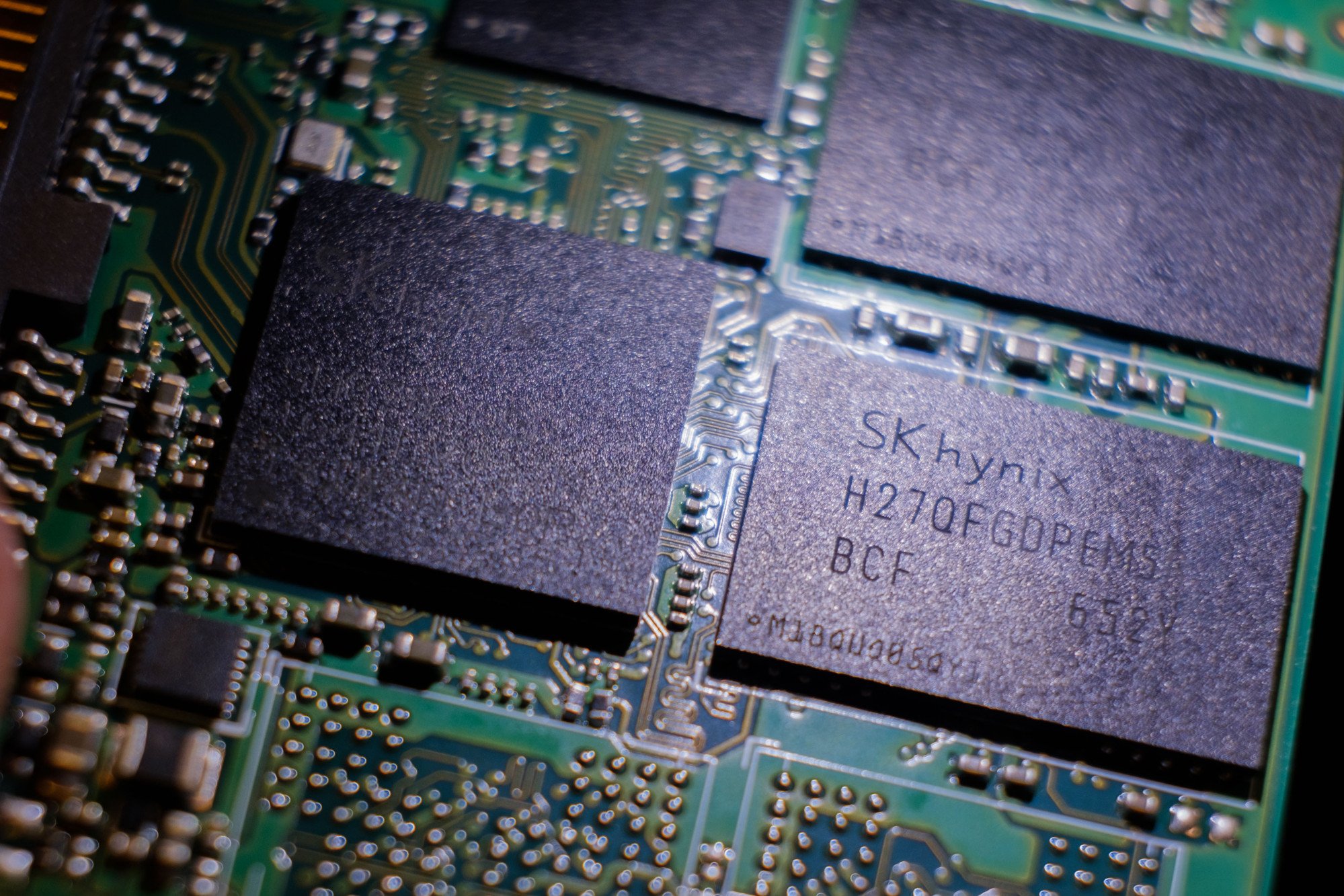 An SK Hynix chip is seen on a printed circuit board. Photo: Shutterstock