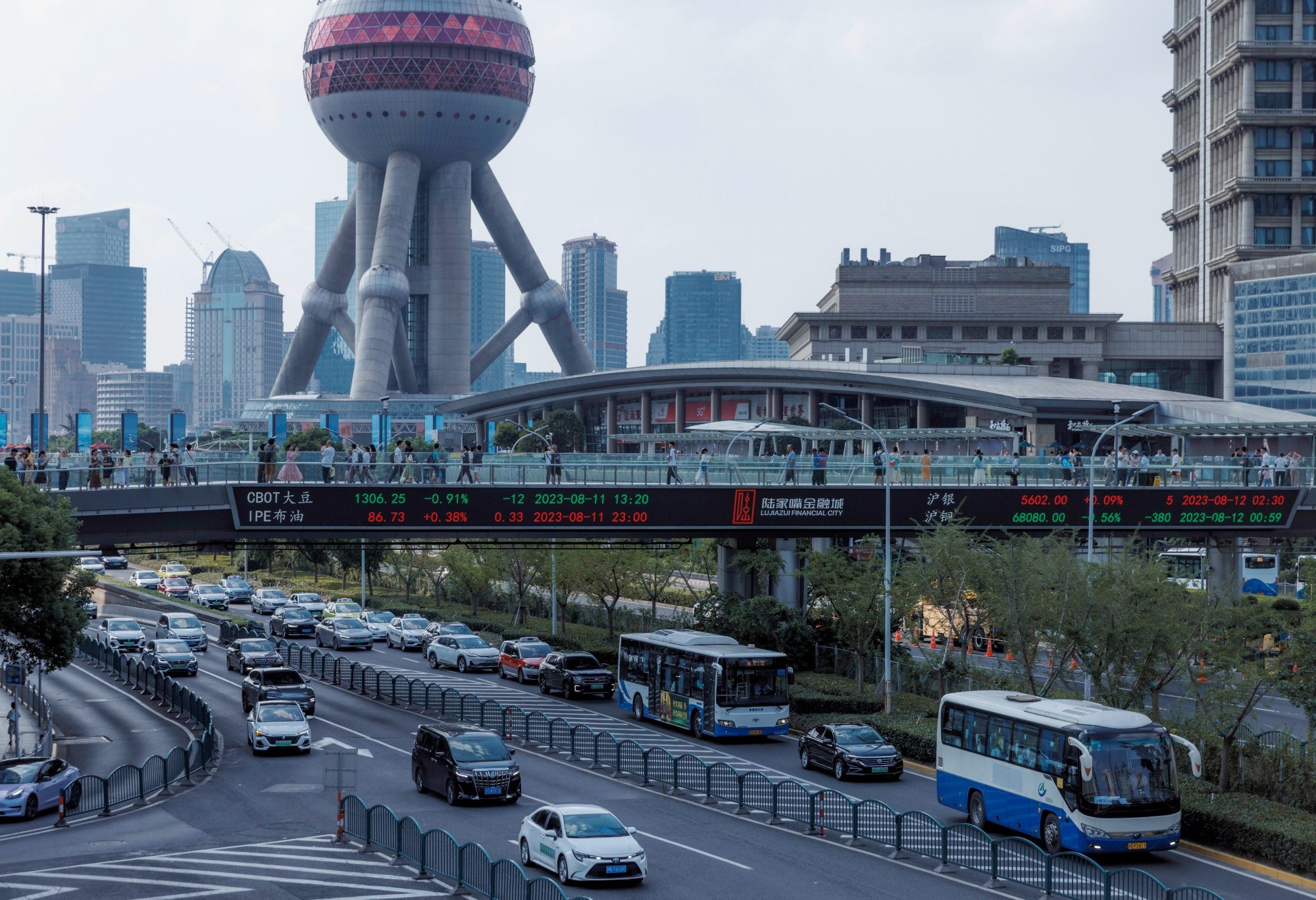 A screen showing stock exchange data in Shanghai. Photo: EPA-EFE