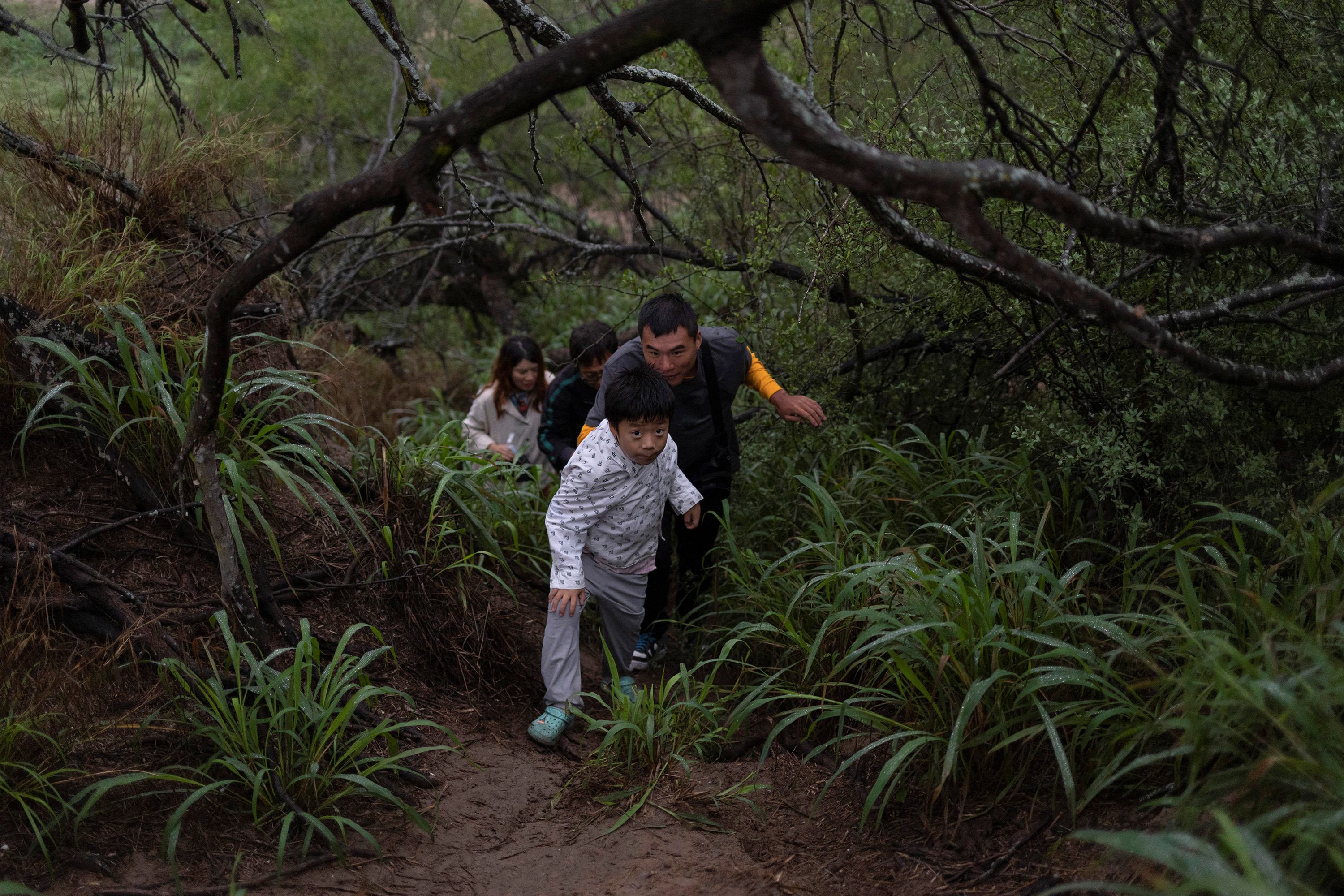 ENG_CHN_RunMovement_11072023.2.JPG ENG_CHN_RunMovement_11072023.2.JPG