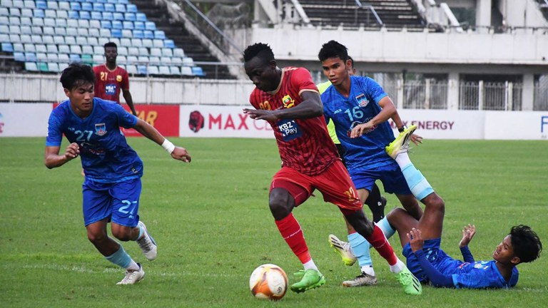ENG_BUR_ShanFC_12082023.2.jpg Shan United FC’s Bello, a top scorer in the Myanmar National League, maneuvers during a match. (Shan United FC)