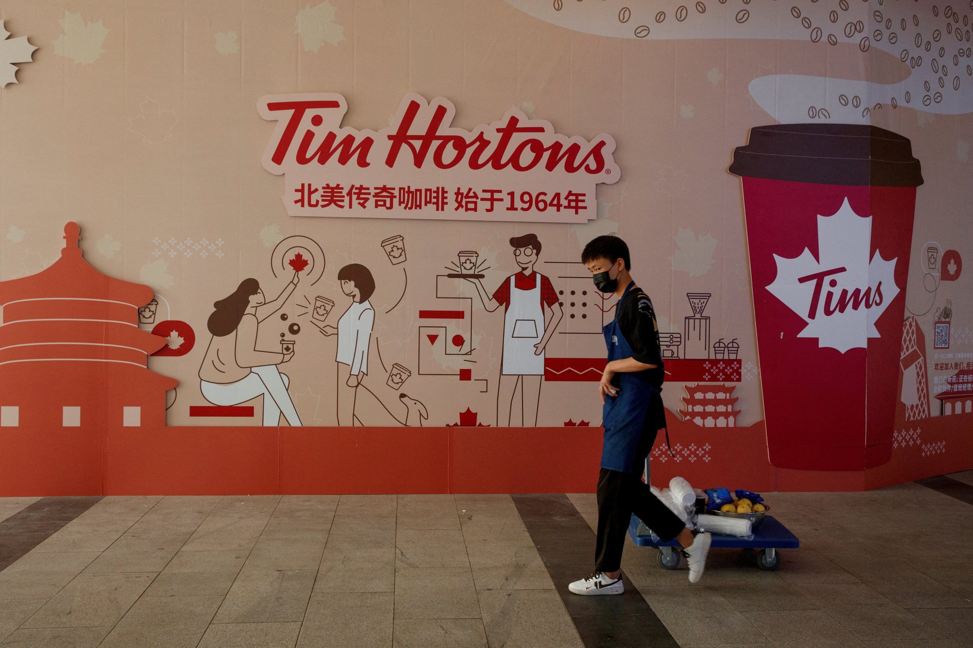 Canada’s Tim Hortons plans to have 3,000 stores in China in four years. Photo: Reuters