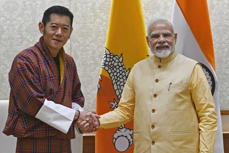 ENG_TIB_BhutanElectionsEconomy_01182024.5 (1).jpg Bhutan's King Jigme Khesar Namgyel Wangchuck, left, and India's Prime Minister Narendra Modi prior to their meeting in New Delhi September 14, 2022. (Indian Press Information Bureau (PIB)/AFP)