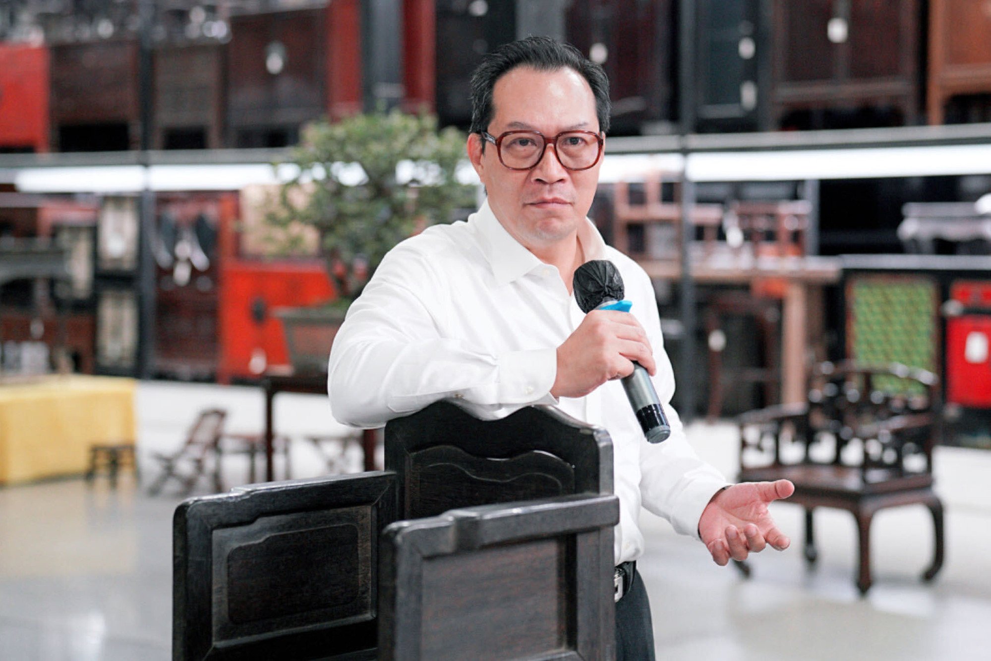 Chiang Lim-che, a Chinese art collector and trader from Hong Kong, at his warehouse in Guangzhou. Photo: Handout