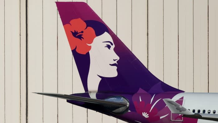 A Hawaiian Airlines plane