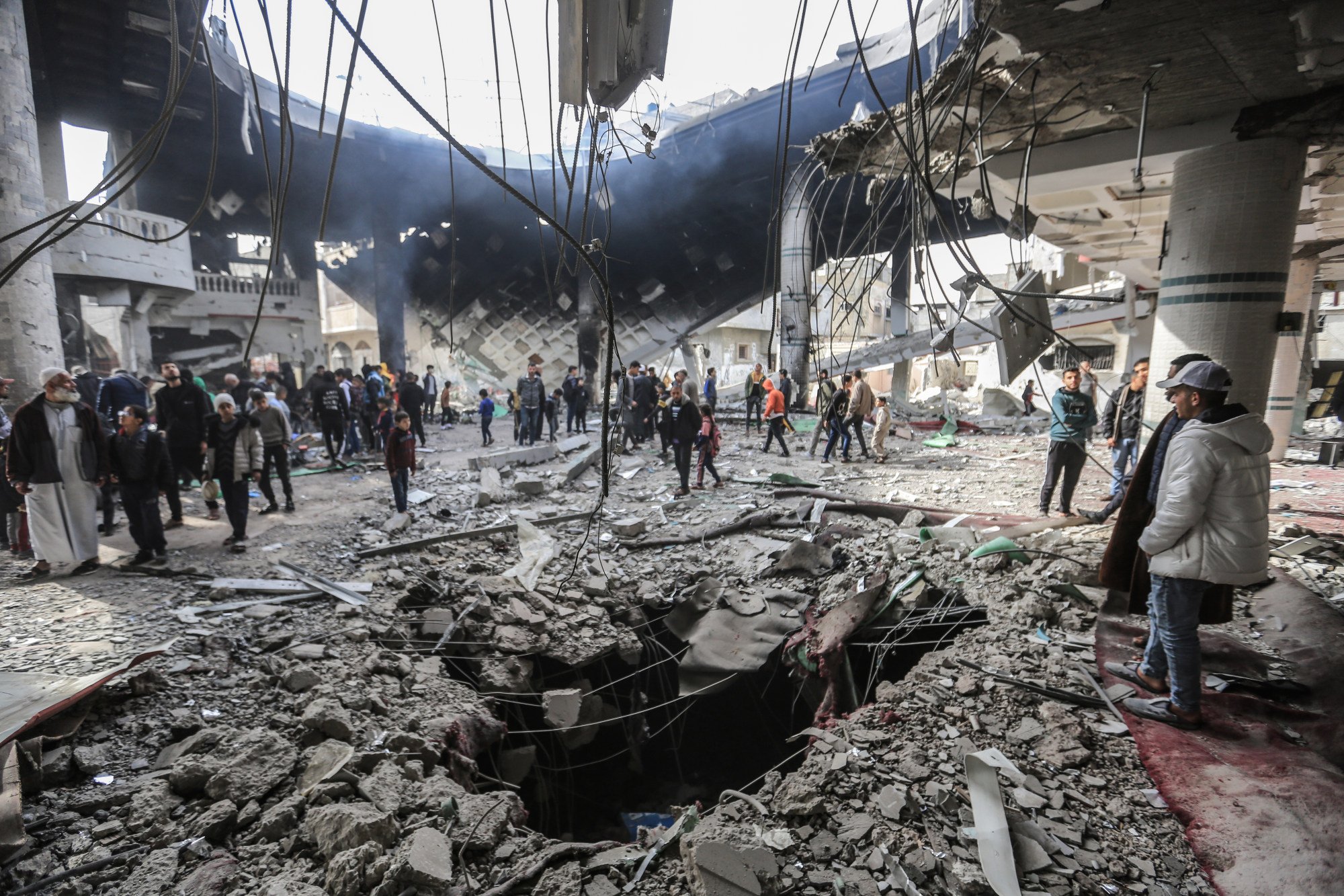 The bombed-out shell of the Al-Huda Mosque in the city of Rafah, which was destroyed following an Israeli bombing. More than a million people are trapped in the city as Israel prepares another offensive. Photo: dpa