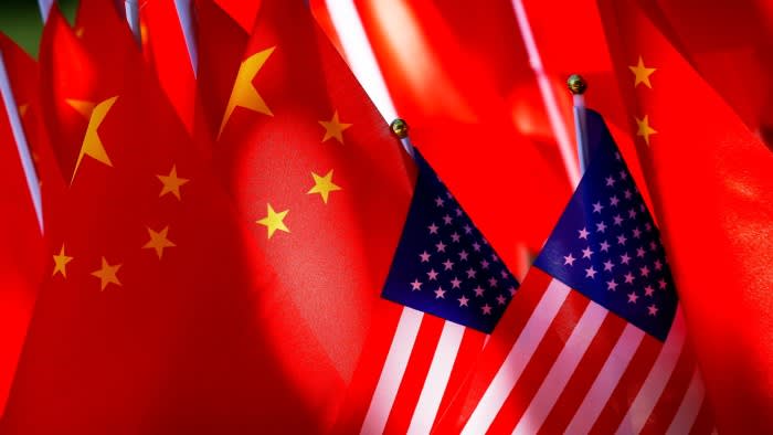 US and China flags displayed together