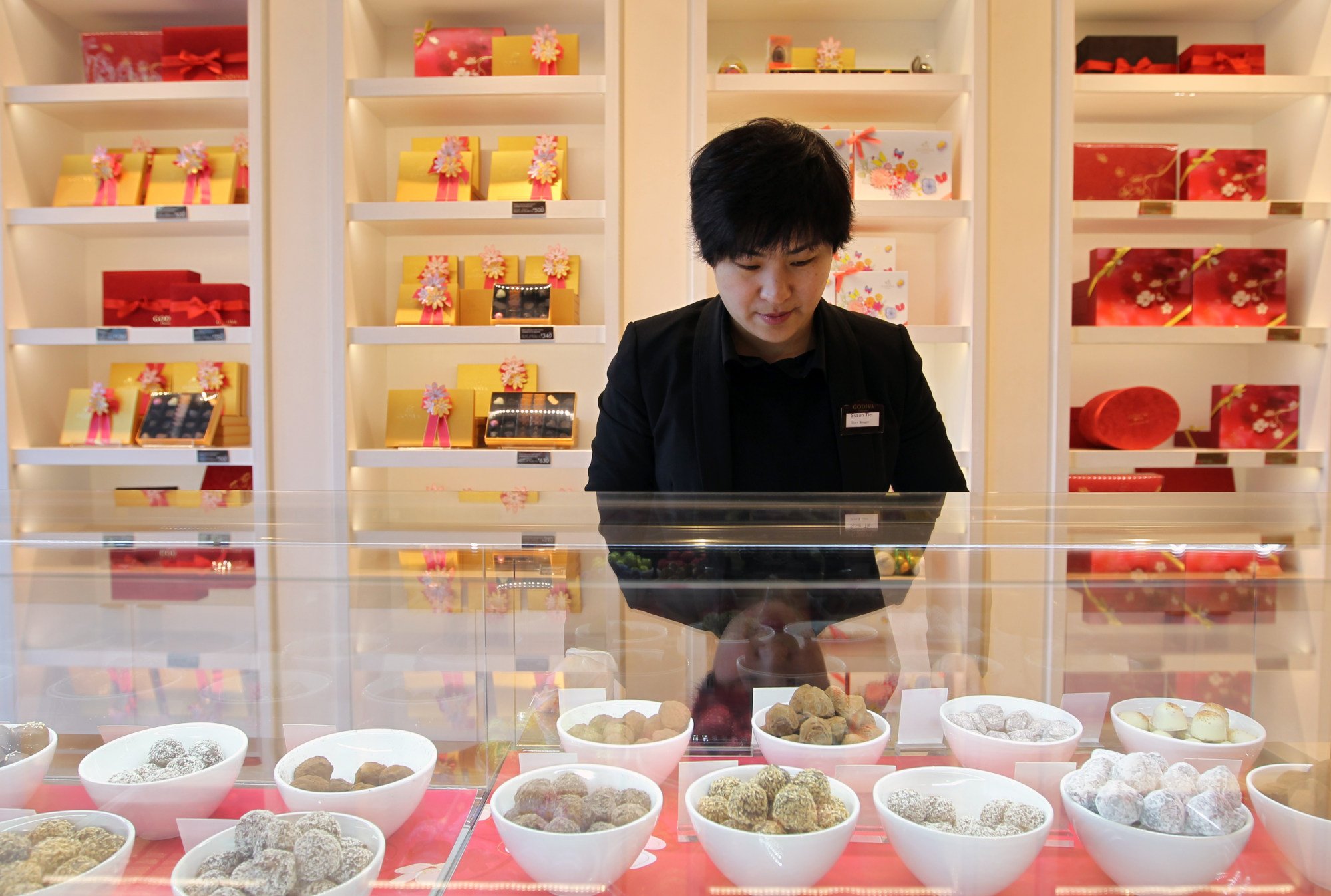A Godiva chocolate shop at Sanlitun Village in Beijing on March 1, 2013. Photo: Simon Song