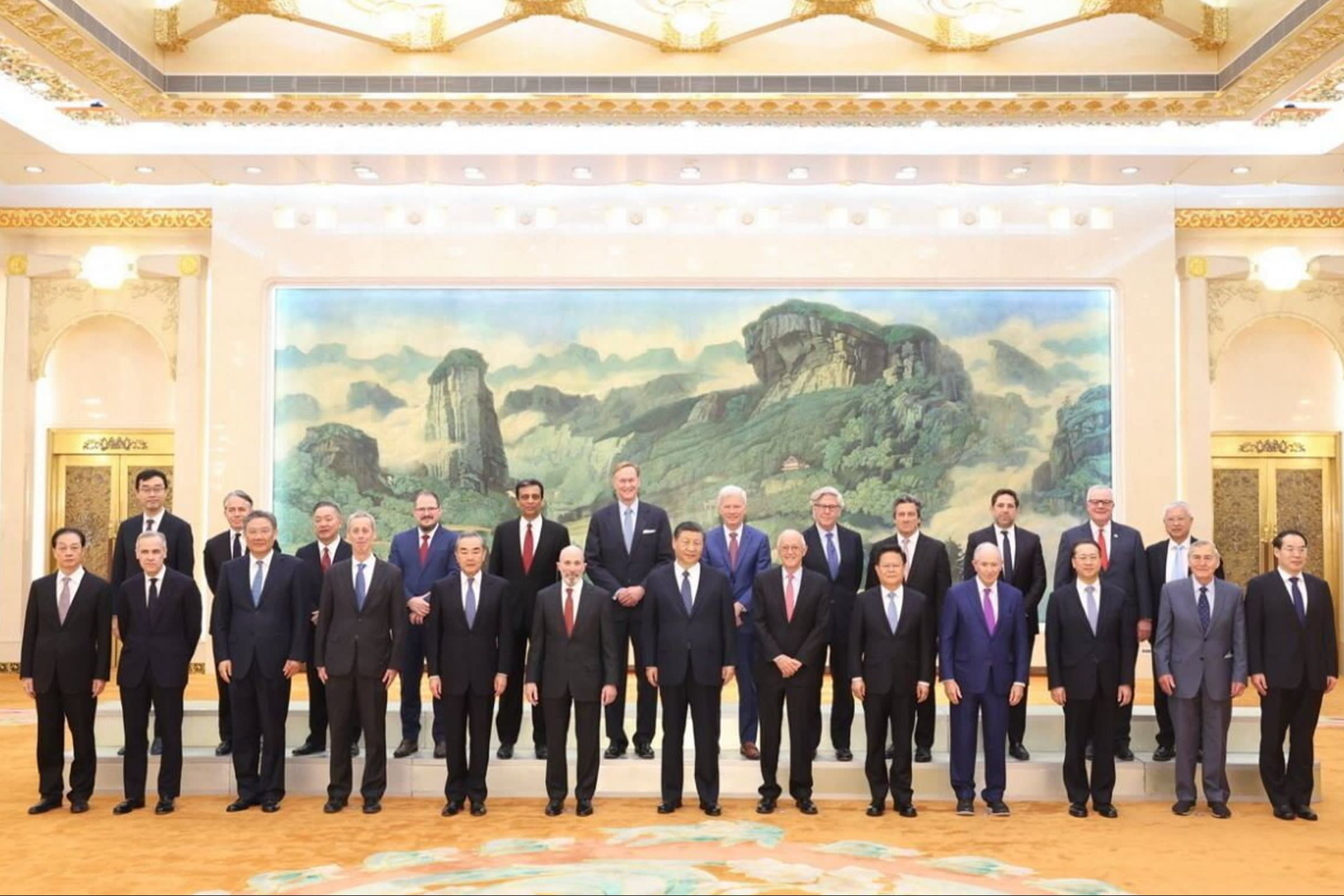 China’s President Xi Jinping, centre, with US chief executives and business group leaders in Beijing on Wednesday