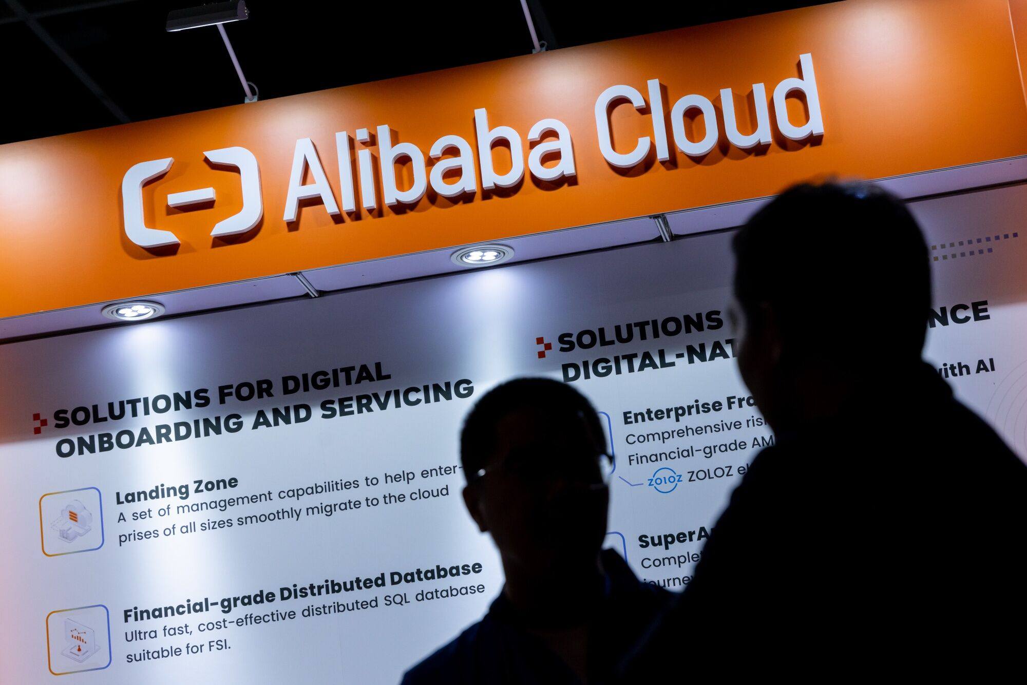 Alibaba Group Holding last November cancelled the planned spin-off of its cloud computing business over tightened chip export restrictions enforced by the US government. Photo: Bloomberg