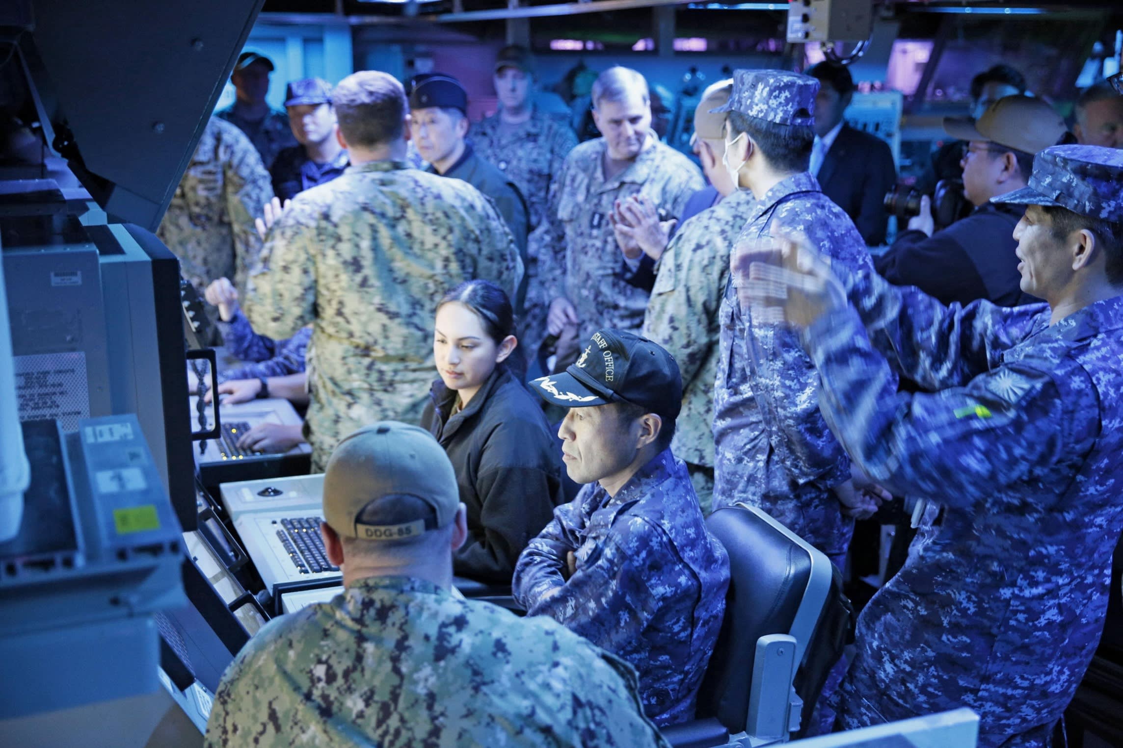 Japanese personnel receive training on board the US guided missile destroyer McCampbell at Yokosuka naval base in Tokyo Bay