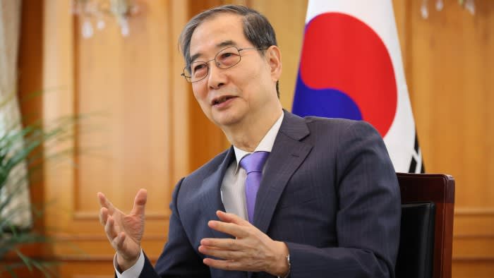 South Korean acting president Han Duck-soo