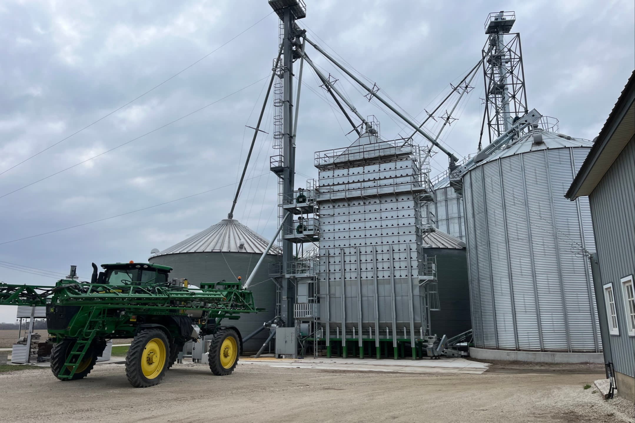 Farming infrastructure in the US Midwest