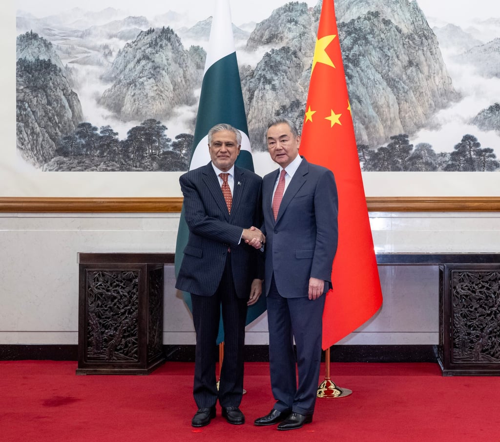 Chinese Foreign Minister Wang Yi (right) held talks with Pakistani Foreign Minister Ishaq Dar in Beijing on Tuesday. Photo: Xinhua