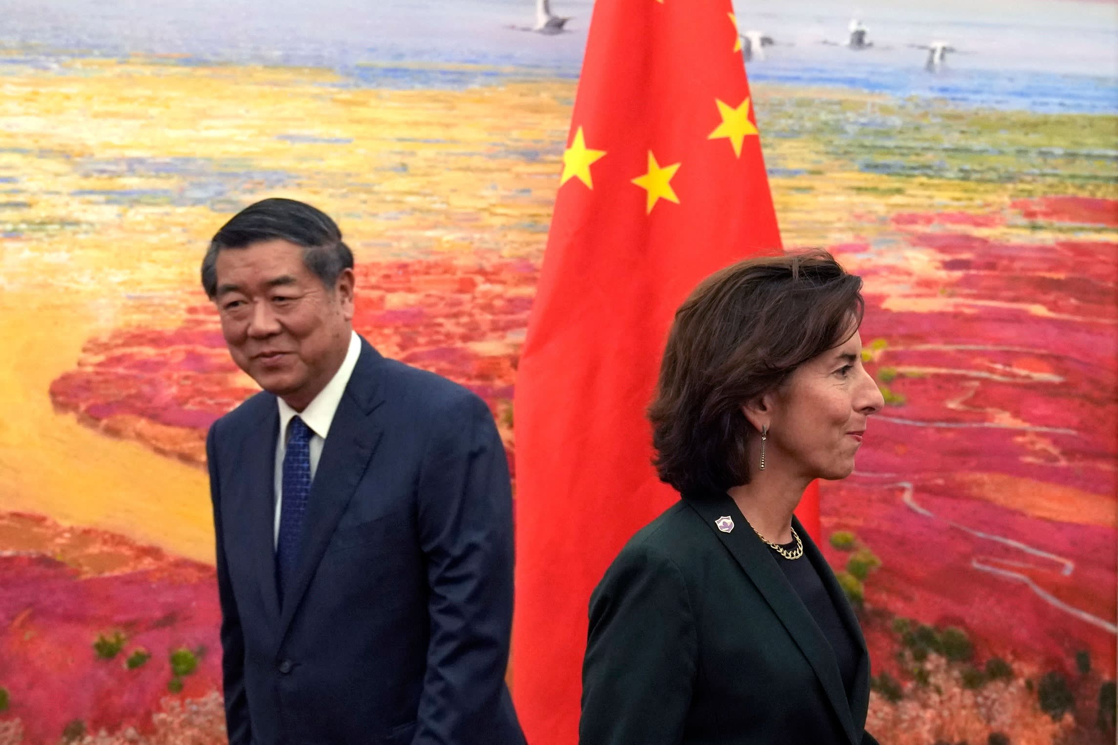 Chinese vice-premier He Lifeng and then-US commerce secretary Gina Raimondo in Beijing in 2023