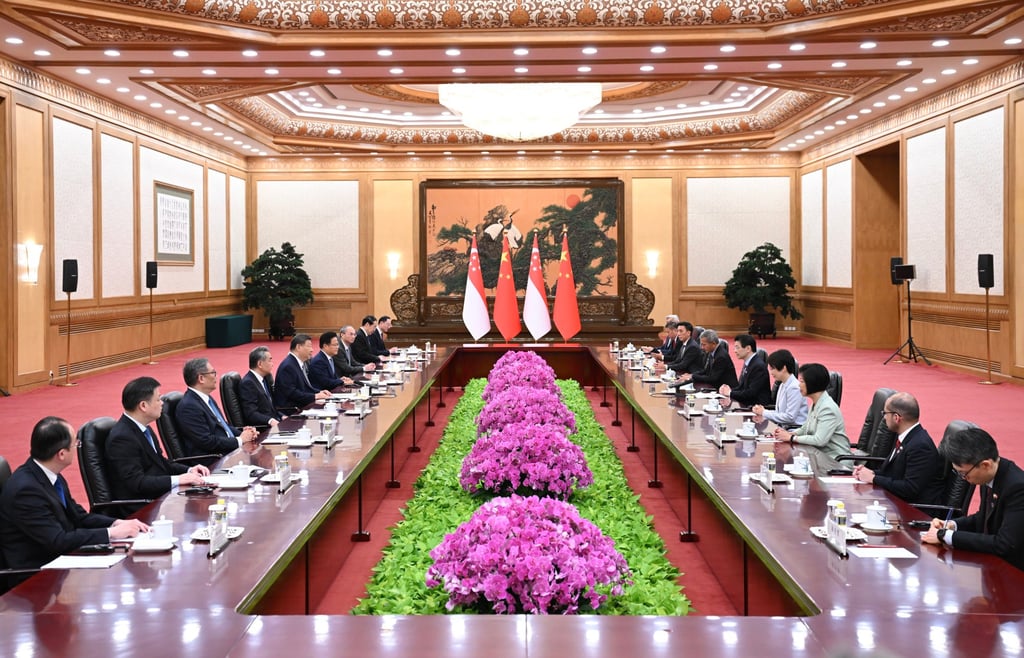 Chinese President Xi Jinping meets with Singaporean Prime Minister Lawrence Wong at the Great Hall of the People in Beijing on Tuesday. Photo: Xinhua