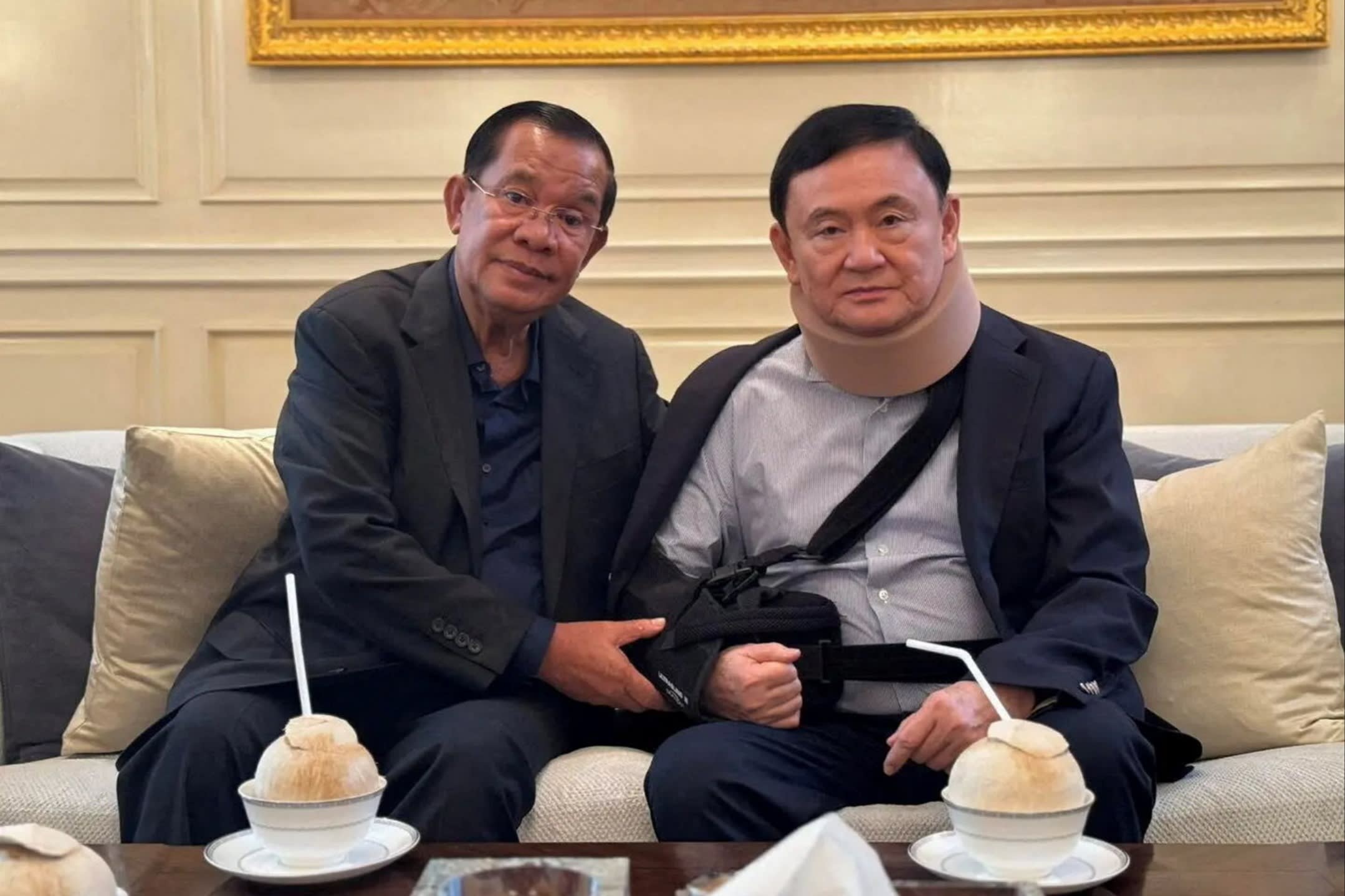 Hun Sen with Thaksin Shinawatra