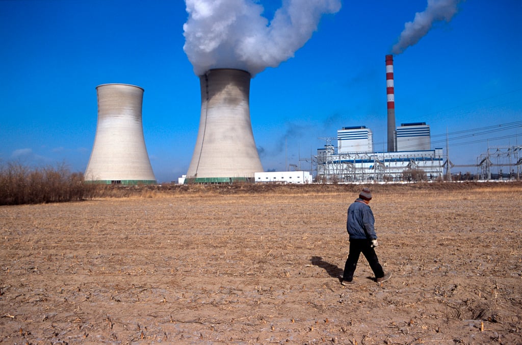 The researchers urged inland regions to introduce more favourable policies to lure foreign investors. Photo: Corbis via Getty Images