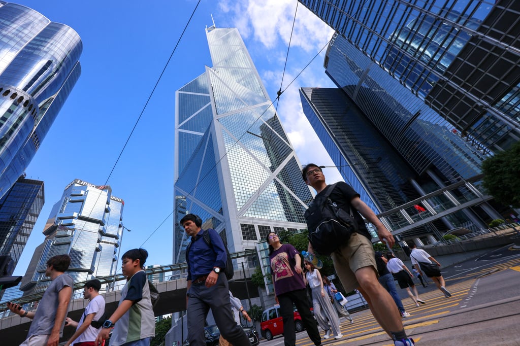 Pedestrians in Central District on August 15, 2025. Photo: Jelly Tse Pedestrians in Central District on August 15, 2025. Photo: Jelly Tse