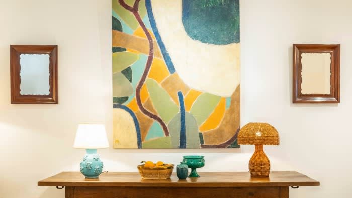 A mid-20th-century acrylic abstract painting, €2,650, a late-19th-century French walnut console table, €3,500, and a c1960 French enamelled ceramic vase, €580, among other items