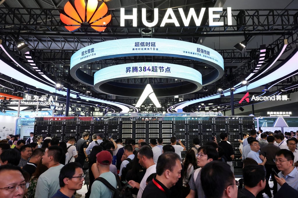 People visit a Huawei booth at the World Artificial Intelligence Conference in Shanghai, on July 26. Photo: Reuters People visit a Huawei booth at the World Artificial Intelligence Conference in Shanghai, on July 26. Photo: Reuters