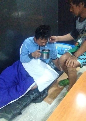 Alt text for image 3: The tuna purse seine vessel WIN WIN 707 at sea, with crew visible on deck.