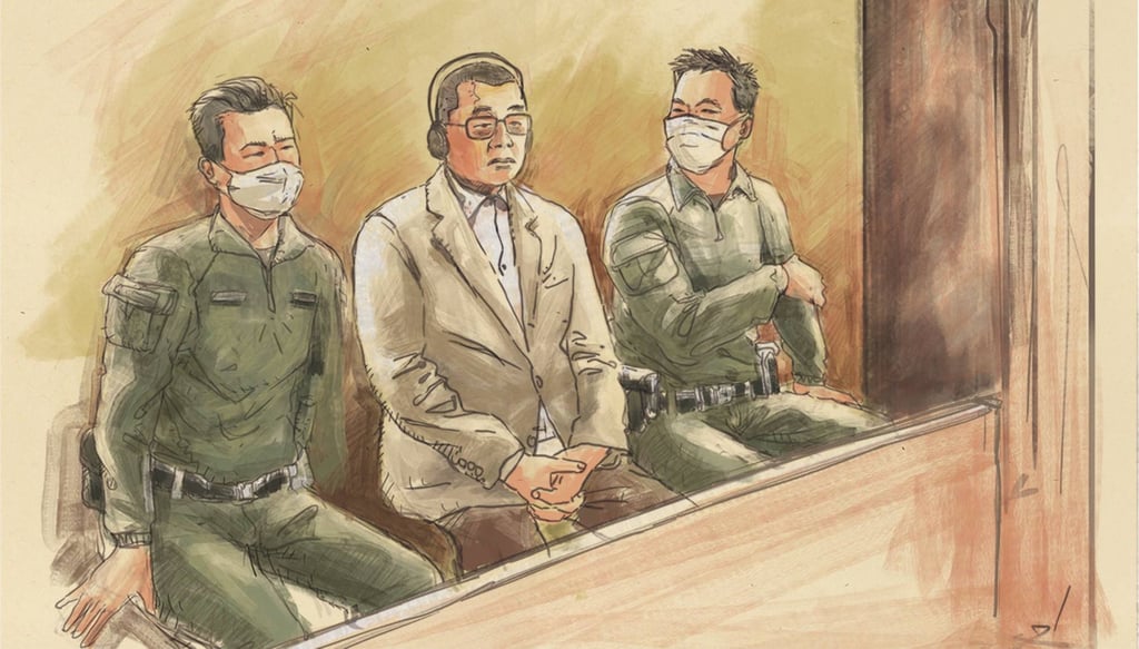 A depiction of Jimmy Lai, flanked by guards, in West Kowloon Court on August 29, as his trial concluded. Illustration: Victor Sanjinez
