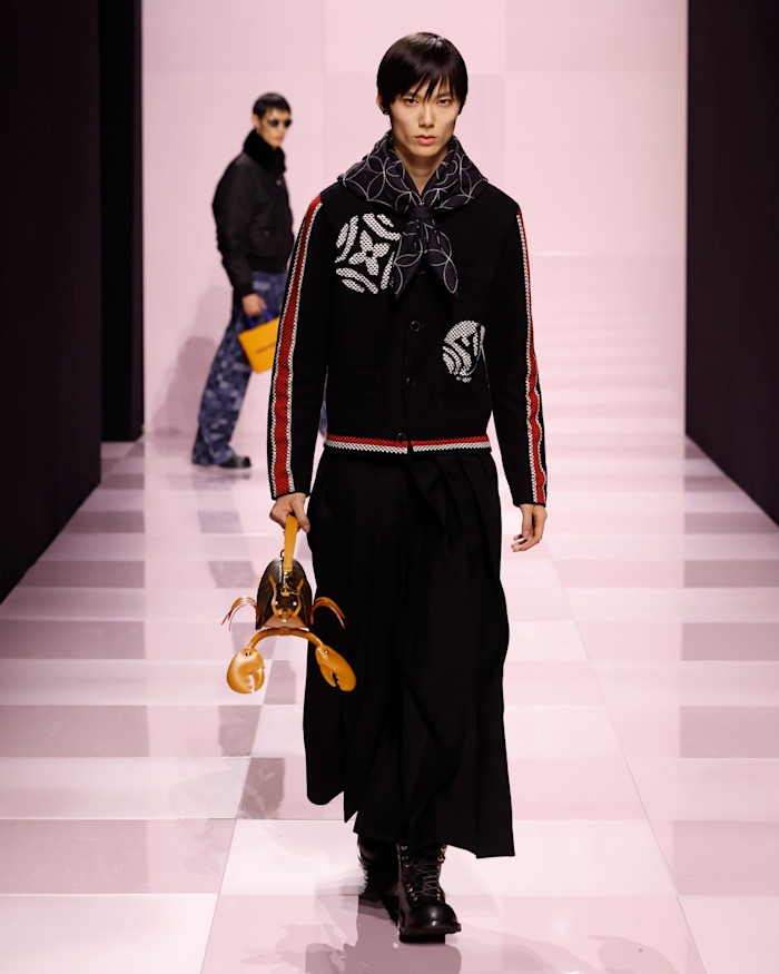 A look from the Louis Vuitton AW25 menswear show, a collaboration between Pharrell Williams and Nigo